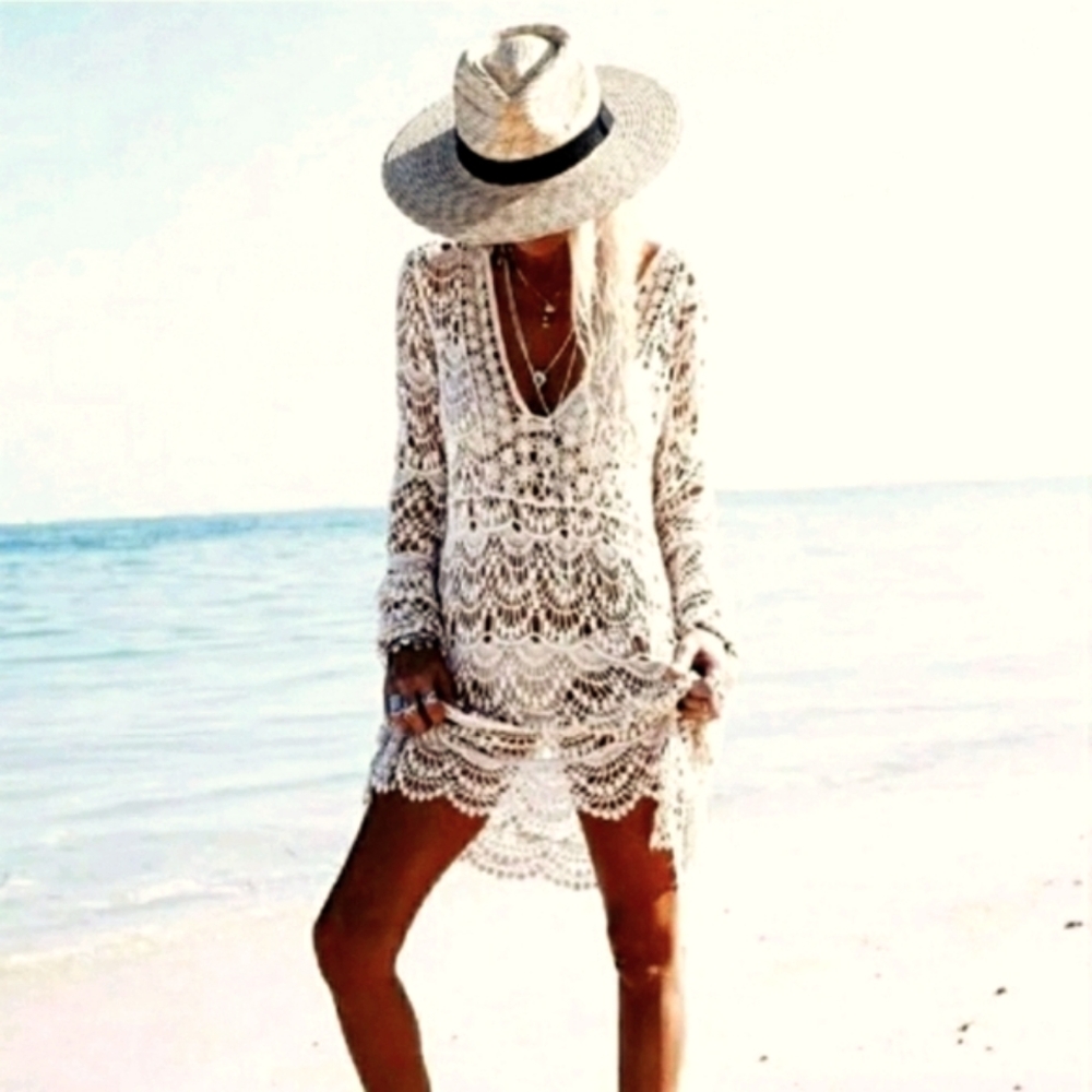 BRAND NEW! Creamy White Crochet Beach Cover up/ Tunic.